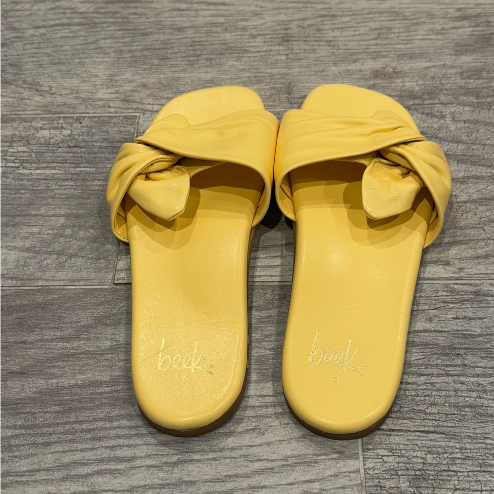Beek Sweetbird Leather Yellow Slide Sandals - Picture 4 of 7